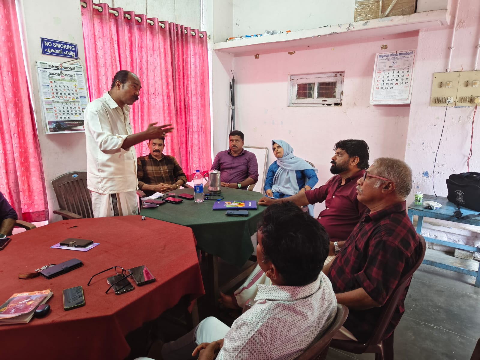 District President P.M. Shaji addresses the Thiruvananthapuram District Committee meeting